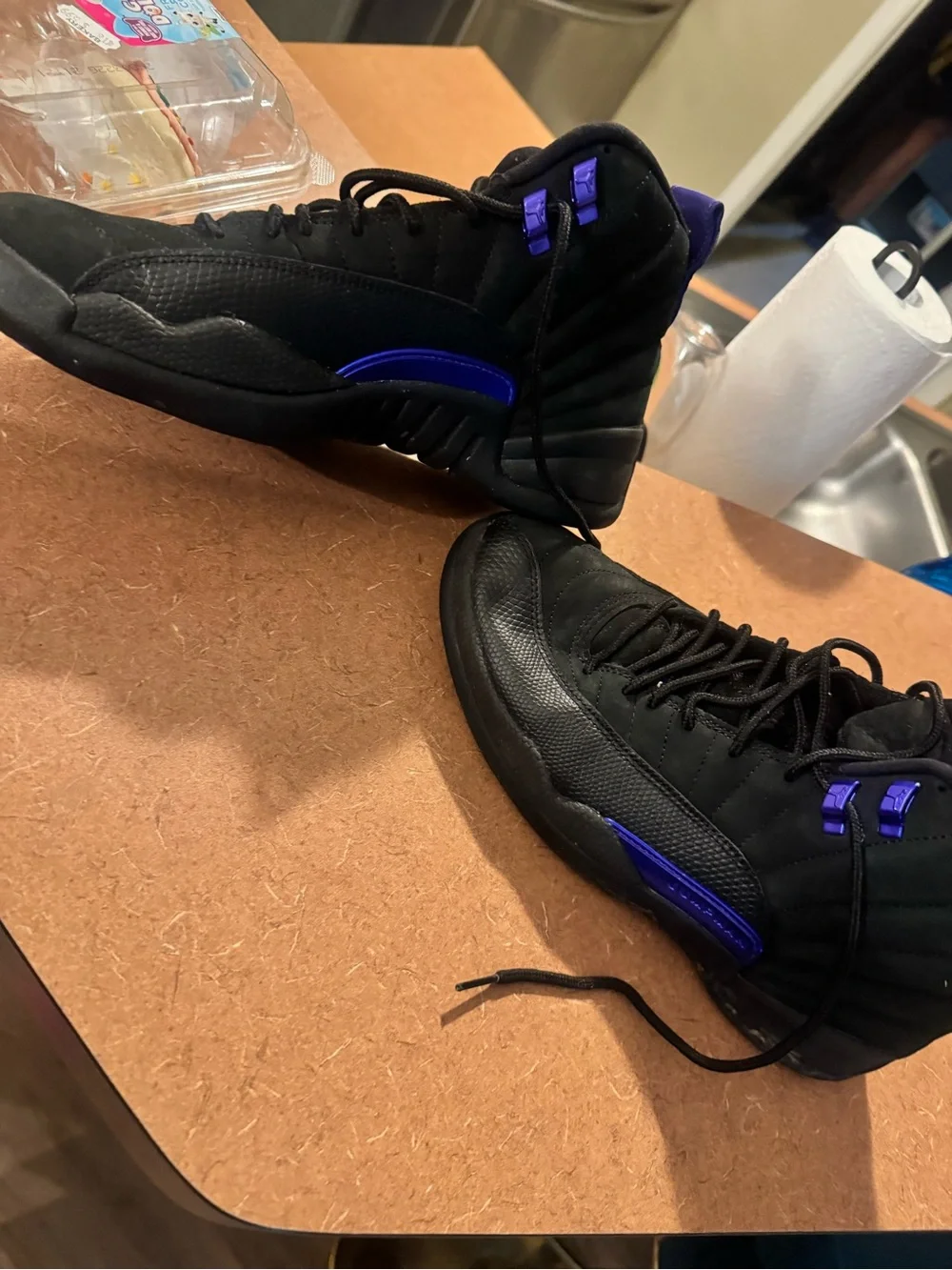 Jordan Men's Black and Purple High-Top Athletic Basketball Shoes